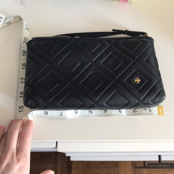 *SOLD* Tory Burch crossbody - Picture 7 of 7